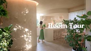 House Tour | Southern European Villa-Style Home: Living Room Tour