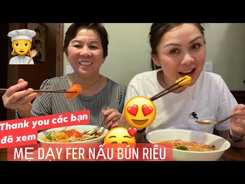 Video Mom Teaches Me How to Make Bun Rieu (Vietnamese Crab... - youtube