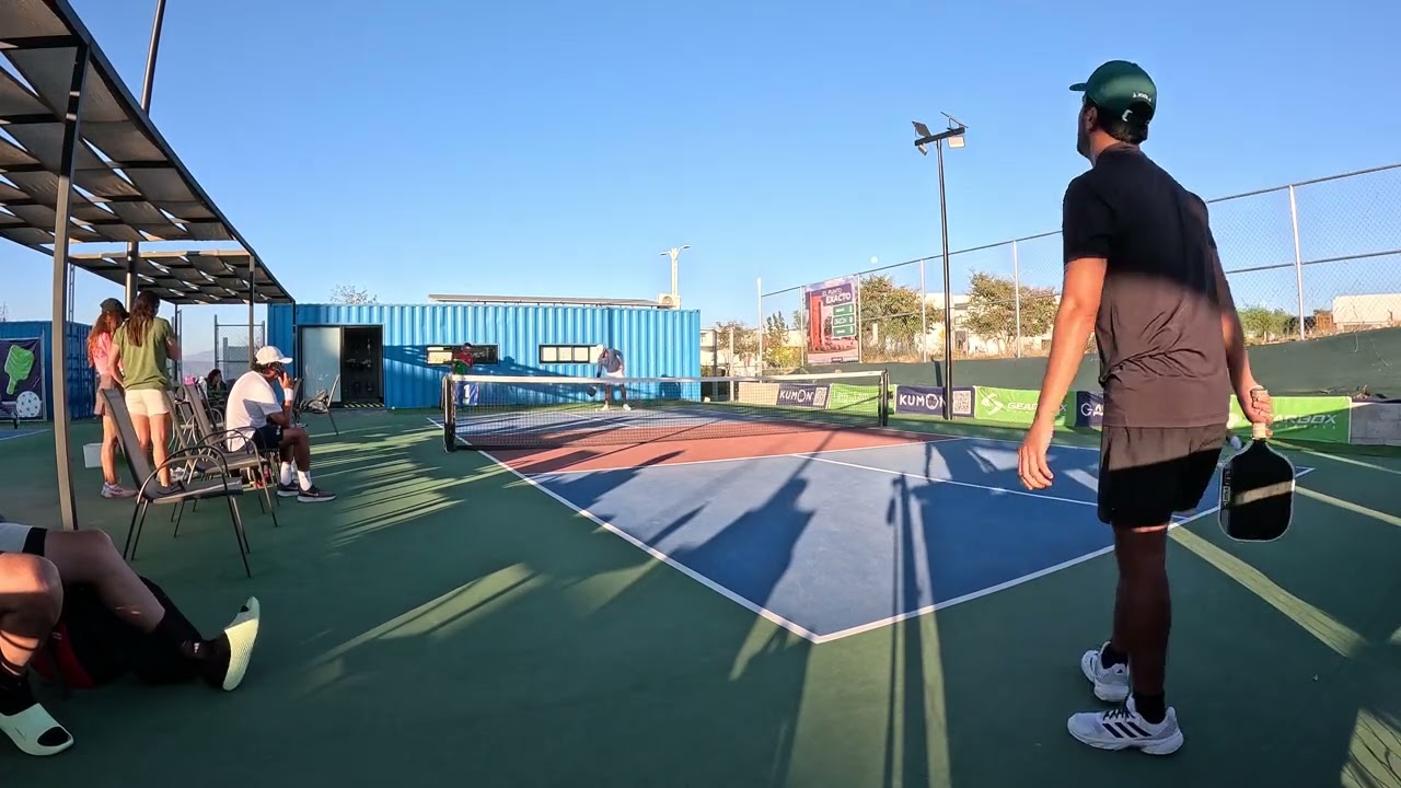 Jorge y Adrian vs Ian y Edgar