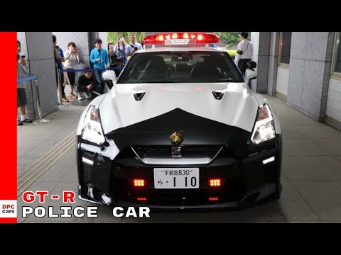 Video: Unterdessen In Tokio: Polizeischlacht Entkam Pappmaché-Nashorn [VID] - Matador Network