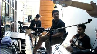 Download Lagu Derby Romero - Gelora Asmara (Cover) MP3