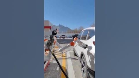 Here is the first explosion-protected charging robot from Chinese mechanical engineers.vid 25