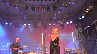 Bonnie Tyler - "Faster Than the Speed of Night" (live in Hamburg 2013)
