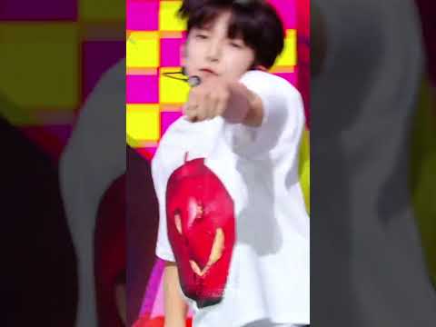 S&amp;amp;S (sour and sweet) - <strong>ARrC</strong> #S&amp;amp;S #<strong>ARrC</strong> #アク #아크 #Shorts #MusicBank | KBS WORLD TV