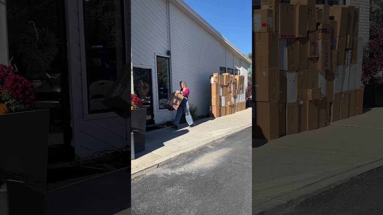 An average Tuesday at Pressed Floral means BOXES galore!