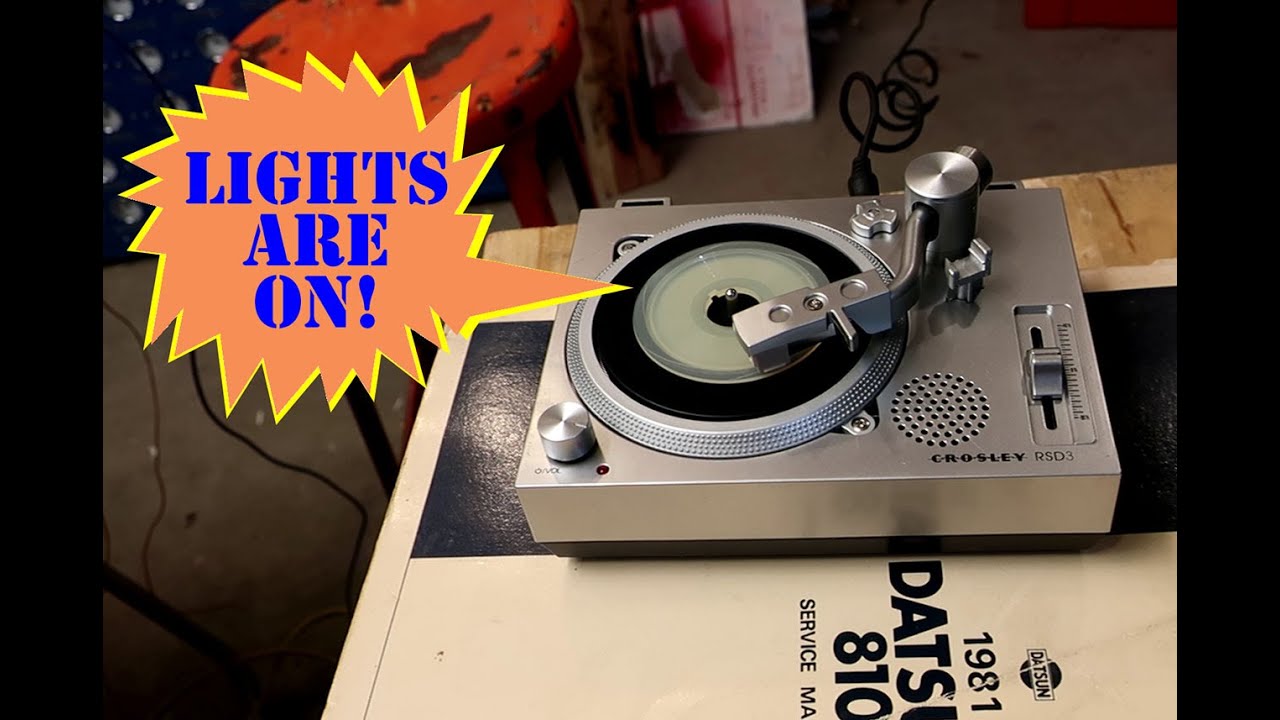 Playing 1980s Datsun Audible Warning Phonograph Record on Crosley RSD3 3" Vinyl Turntable