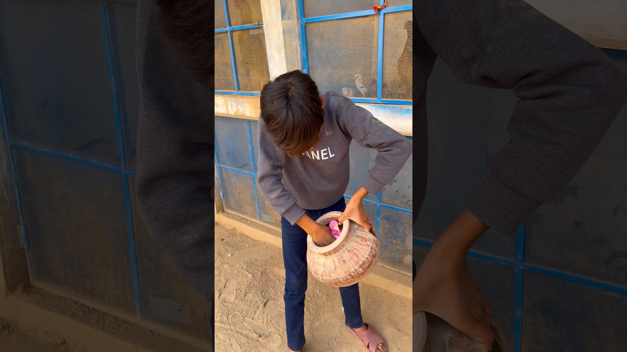 Kind boy ko surprise mila 😱 | A short story