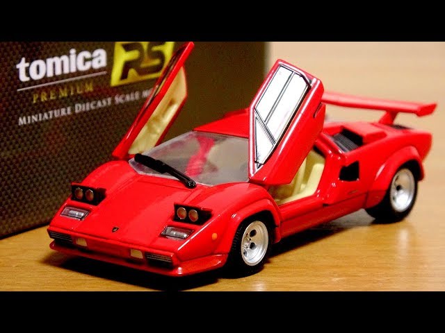 The gimmick is just irresistible ☆ Luxury car Tomica Premium RS