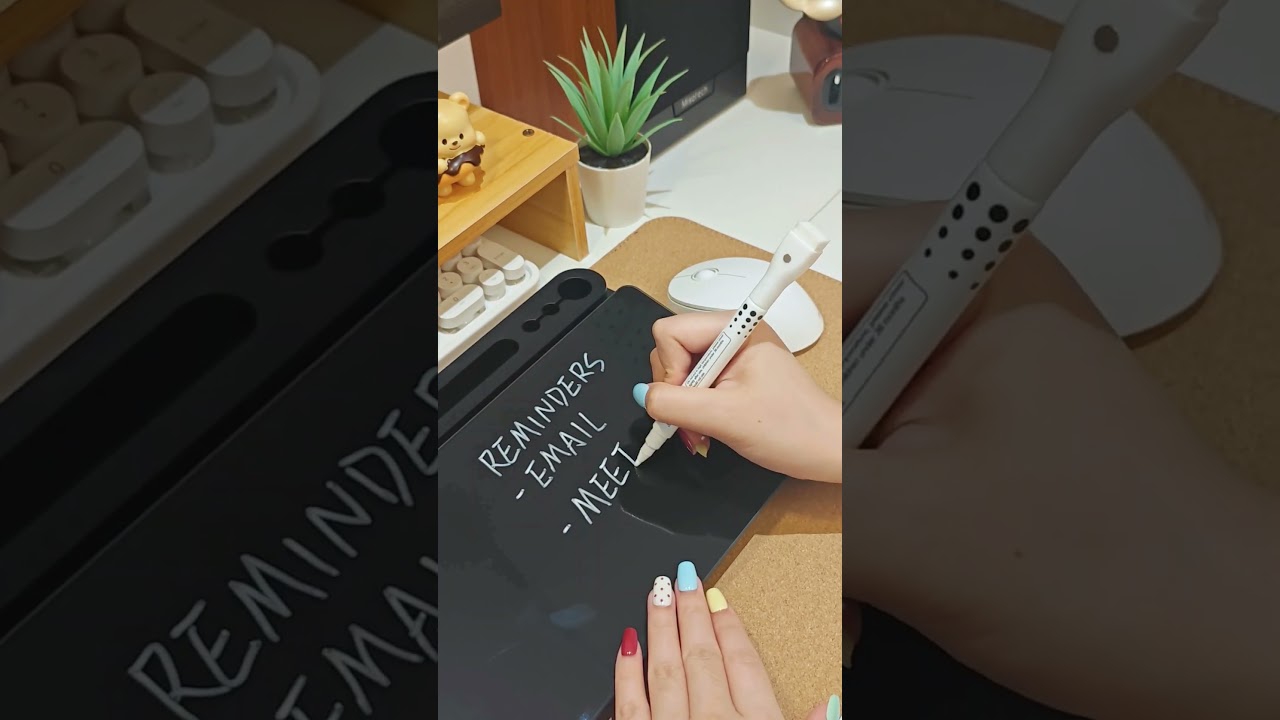 One surface, endless possibilities. Each note brings you closer to a clutter-free mind. 