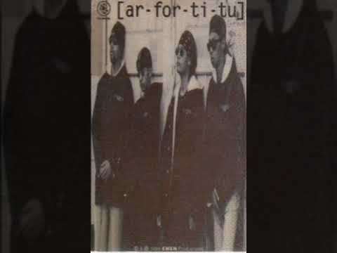 Putar He We Come - R42