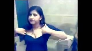 So Hot Mujra In Private Room Must Watch