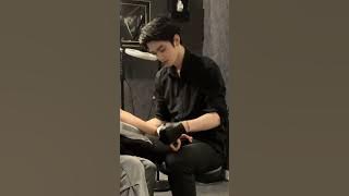 🤭😂 #prank #bl #boyslove #kleyttonherivelto #blseries #lgbt #prank #bledit #lovekiss #blkiss