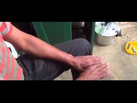 والد مثلي فاس يحكي حقيقة ابنه The Father Of Gay Fez