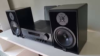 Harman/Kardon HK 3250 receiver & Canton Karat 920 speakers