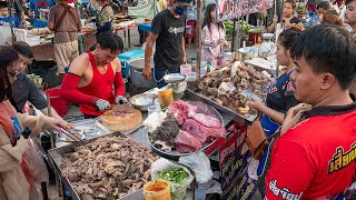 Meat lovers! Intravenous soup and raw meat lined up from opening to closing  Thai street food
