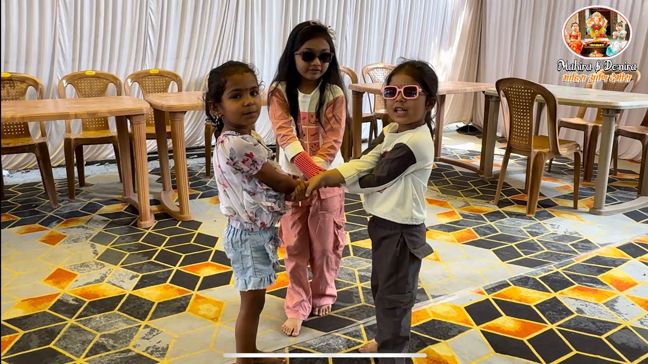 माघी गणपती | बाप्पाचा तिसरा दिवस, केली मज्जा | Vlog- 139 | Mahira and Demira 