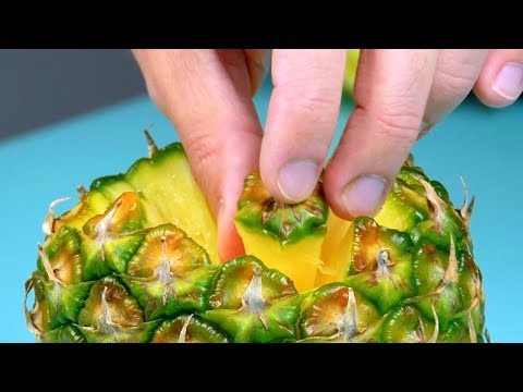 Video: Come Mangiare L'ananas