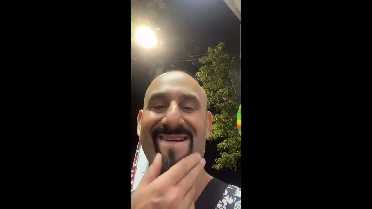 Lungo I Fierit duke kapur te dashura ne Kolumbi 😅