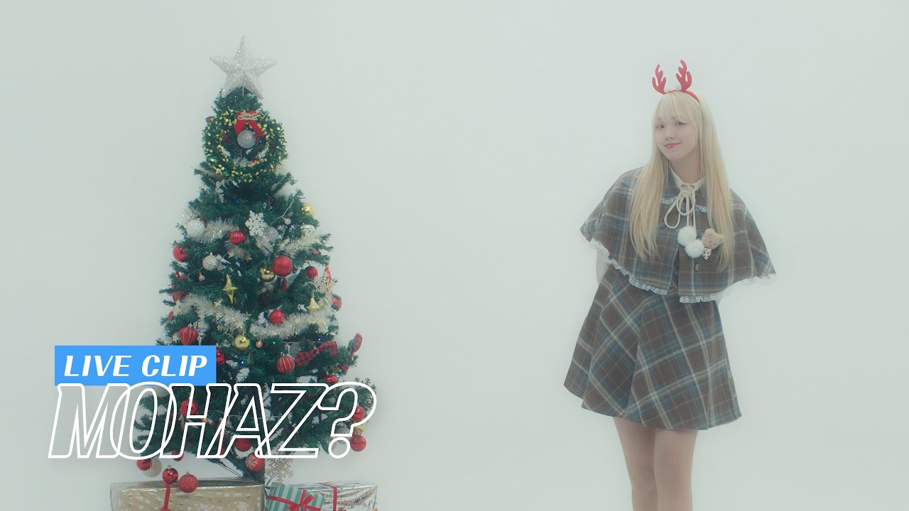 오아(OHAH) - SNOWY DAY [LIVE CLIP | MOHAZ?] - YouTube