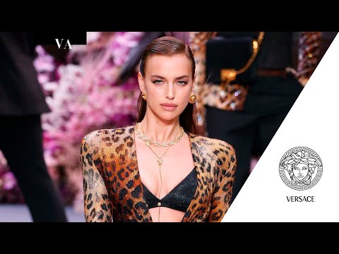 Irina Shayk for Versace | Runway Collection