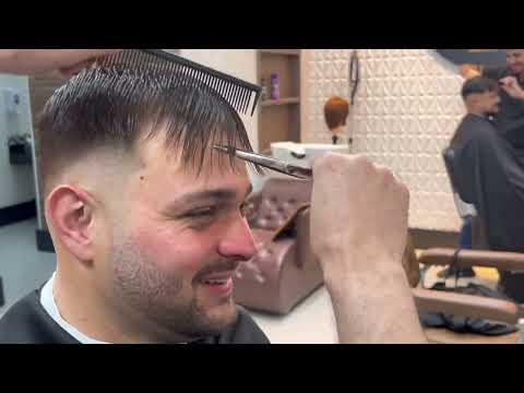 Video: Hoe om Pomade vir u baard te gebruik: 11 stappe (met foto's)