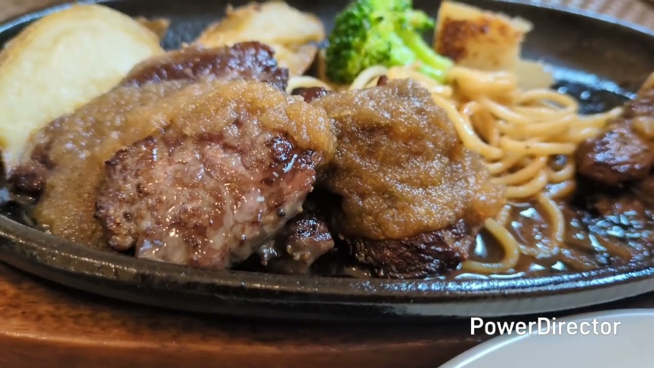 「さくら食堂」ランチ　小エビのスパゲッティー　　　ハラミステーキ　　（栃木県宇都宮市）