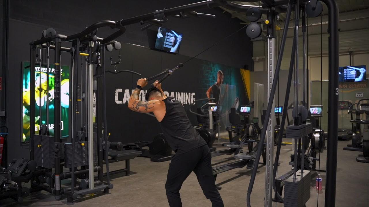 Triceps extension poulie haute derrière la tête (corde) YouTube
