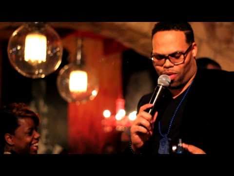 Eric Roberson "Borrow You" Live @ ReneeDion's Album Release Party @ Vonn Jazz