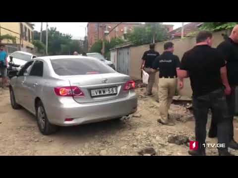 ჭანტურიას სახლიდან სამი ავტომატი, 500 ვაზნა და 24 მჭიდი ამოიღეს