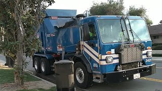 Republic Services 2020 Peterbilt 520 Heil CNG Side Loader #2421
