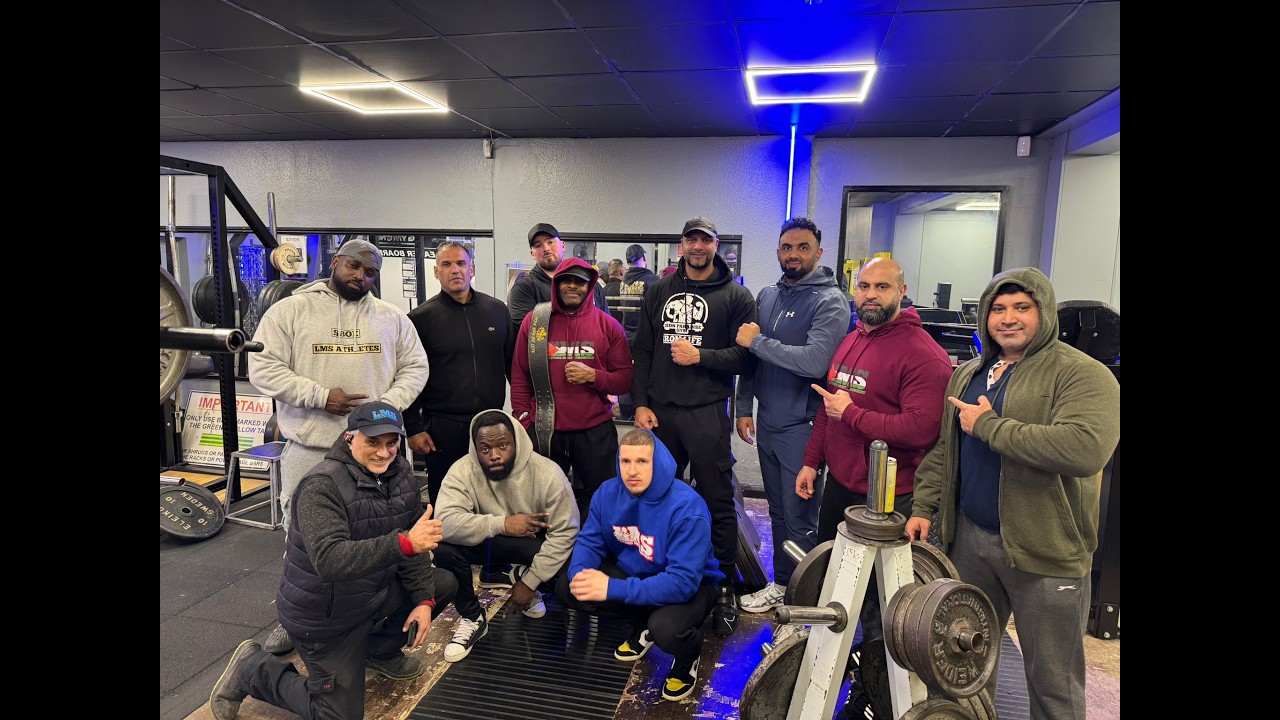 LMS Gym Tour: LMS takes over GymOne in Luton with 300KG+ Squat and 300KG+ Deadlift