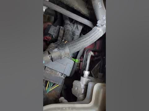 2013 Chrysler 200 purge valve replacement. - YouTube