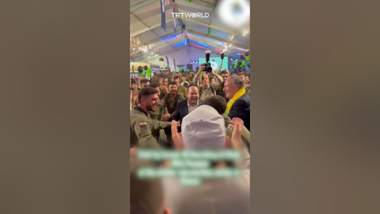 Former US secretary of state dances with Israeli soldiers