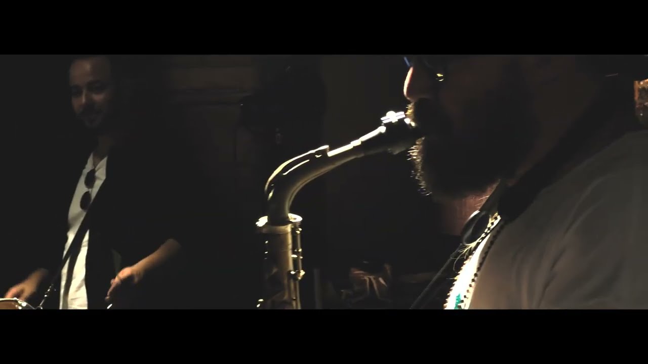 Korhan Futacı - Zaman (Live)