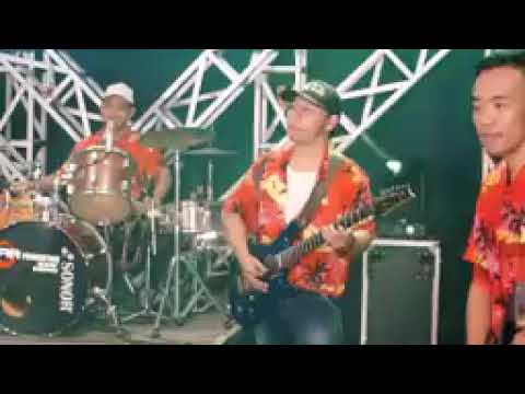 Sinta arsinta feat Arya galih-kawin kontrak /sagita assololley