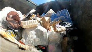 Waste Management Autocar / Heil freedom front  loader garbage truck packing 010