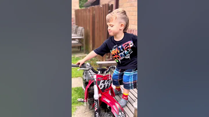 Don't touch the motocross bike!?! 🤔💭