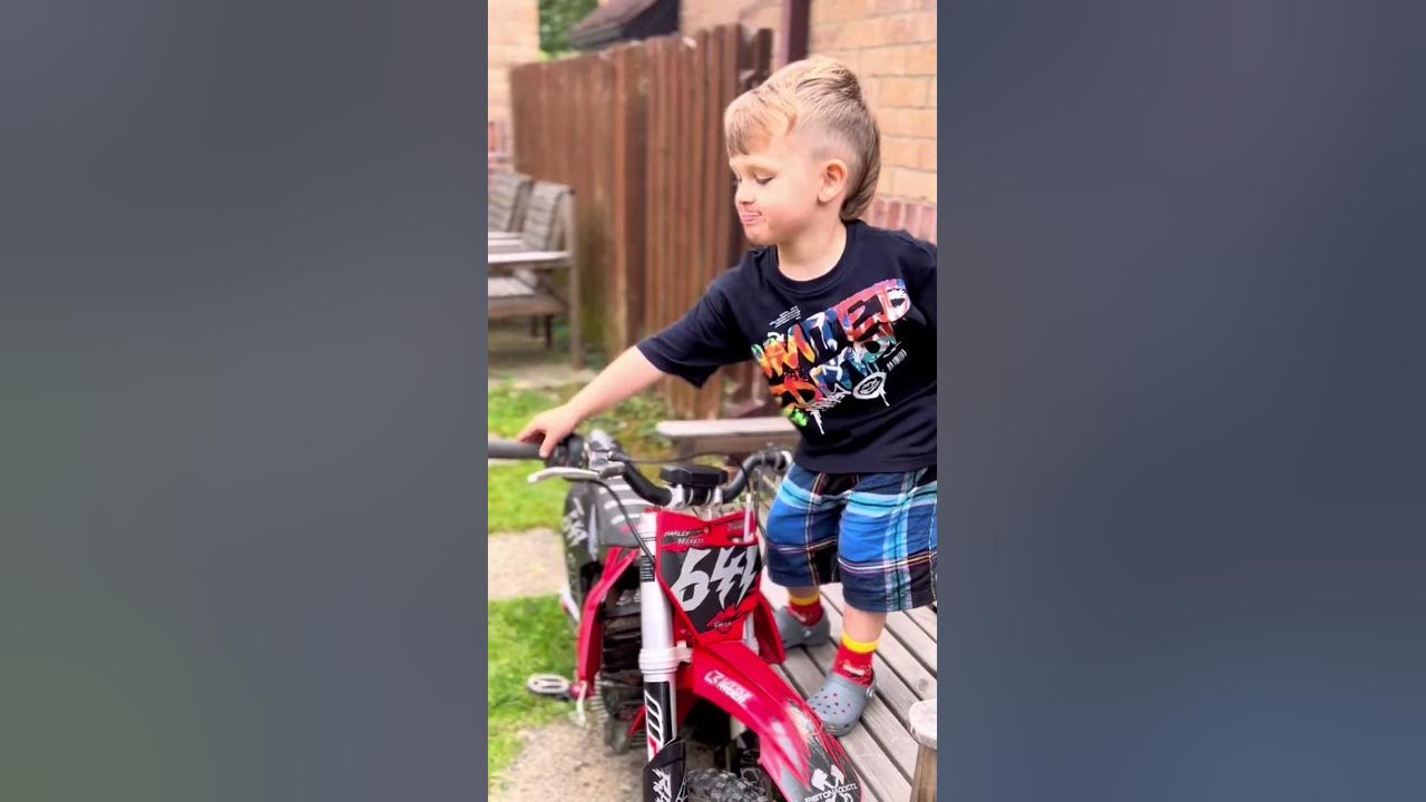 Don't touch the motocross bike!?! 🤔💭