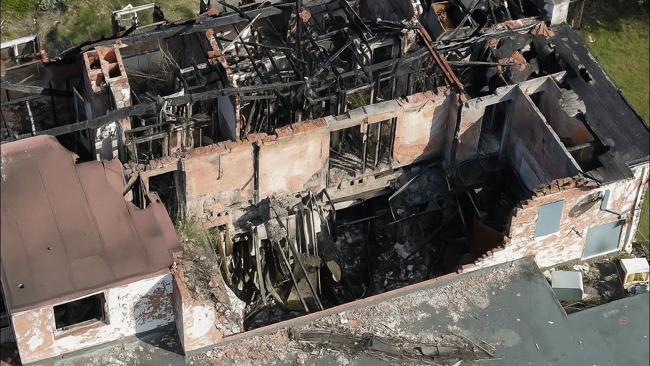 🍷“Rising Sun Pub Abandoned for 15 Years | Drone Tour & Inside Walkthrough” 🍷 