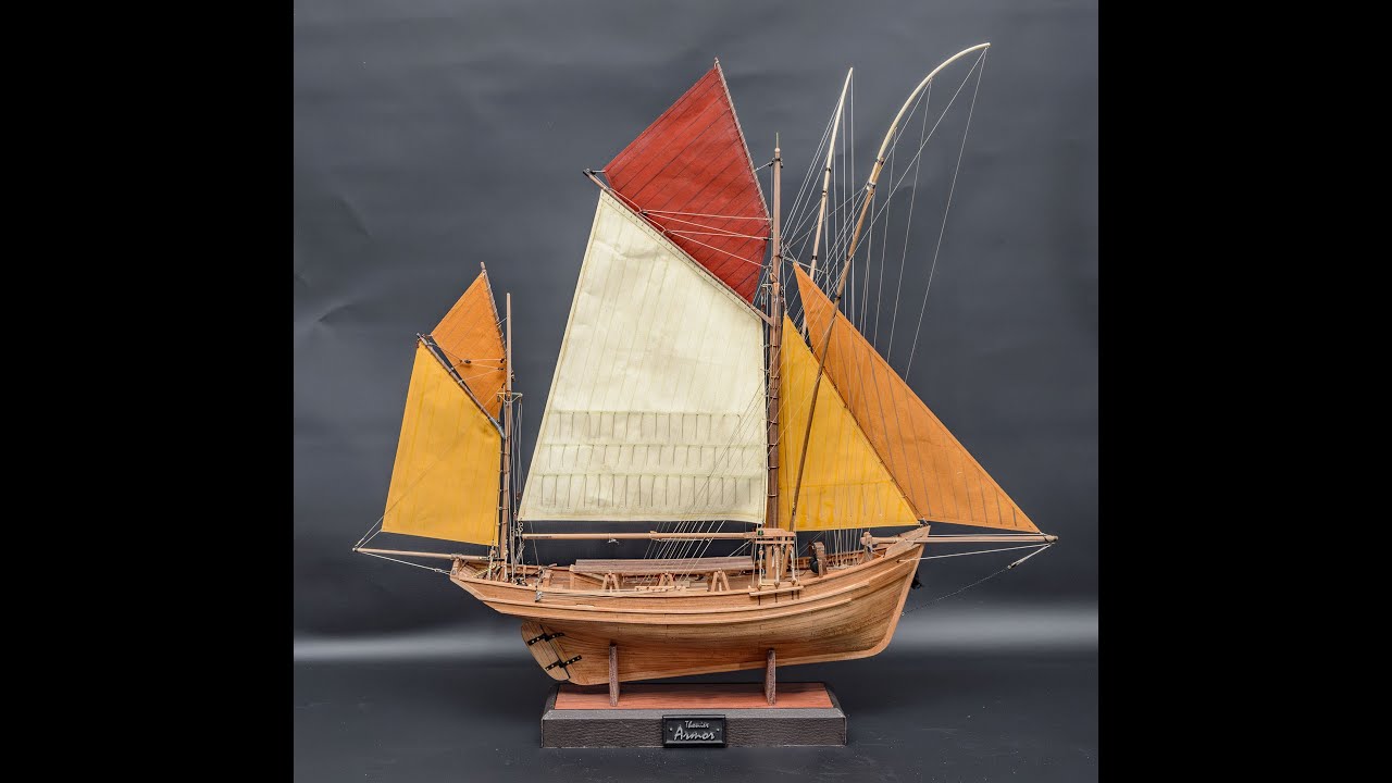 Artesanía Latina 22170 Wooden Model Ship Kit: Marie Jeanne 1/50