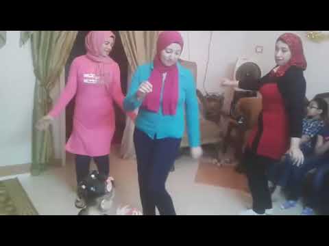 رقص محجبات في فرح