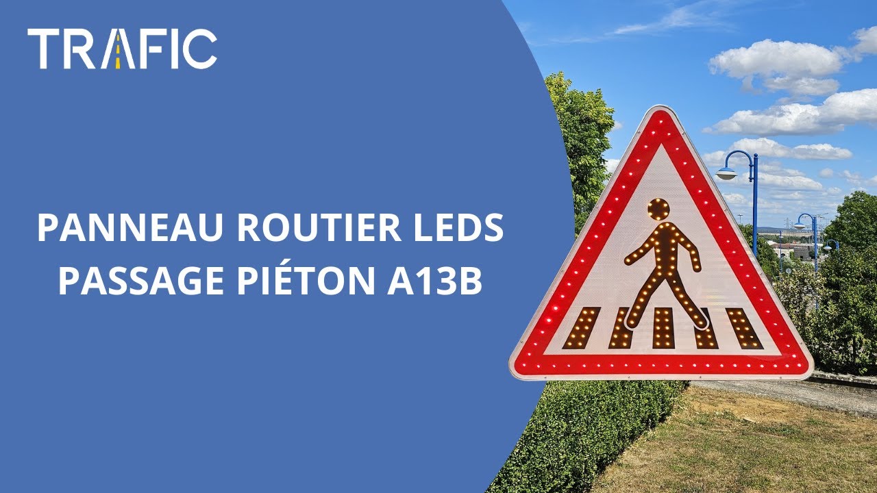 Panneau Piéton Lumineux et Clignotant | Signalisation routière - YouTube