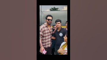 Shoot with Sonu Sood sir ✌️☺️#viral #sonusood #shootingtime #madhisland #public #bollywood