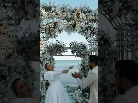 اجملل من طلت ب الابيض عقبال كل البنات ربنا يرزقهم بفرحه زي ديي