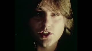 Greg Lake : &quot;I Believe In Father Christmas&quot; (1975) • Official Music Video • HQ Audio • Lyrics Option