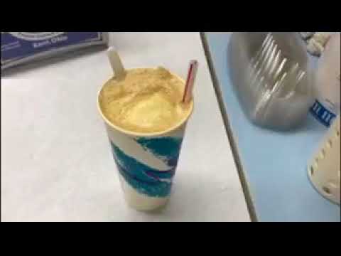Comment Consommez Float Root Beer Correctement Frozen Custard de Stoddard