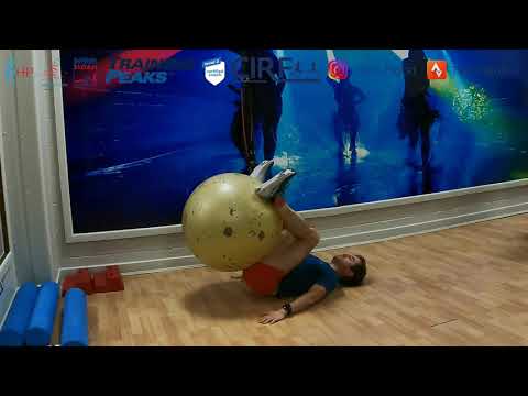 Gym ball reverse crunch