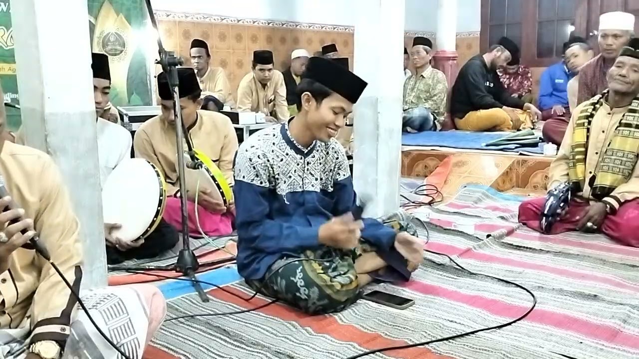 Majelis Shalawat Ghung Dharmah - Kompolan Rutin (Khotib, 06 Feb. 2024) - BANJARI GHELLUH TEH!
