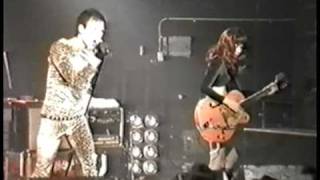 The Cramps Live 1997 - Garbage Man chords