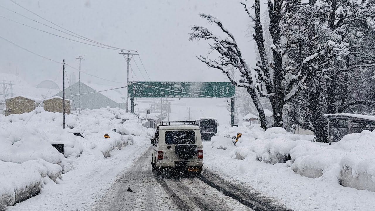 Rohtang Pass Receives Season's First Snow Manali India | Today Live snowfall in Manali | fresh Snow 